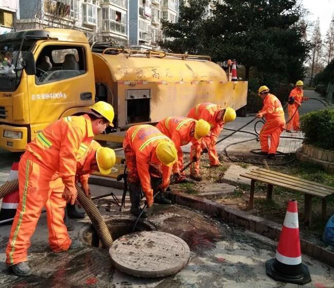 张家港市政管道清淤